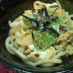 รูปของ 簡単☆玉子丼…な玉子うどん