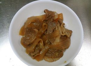 牛丼 すき焼きのタレで簡単調理-レシピのメイン写真