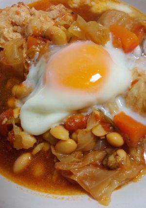 圧力鍋で鶏のトマト煮・温玉のっけ♪-レシピのメイン写真
