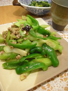 セロリとピーマンのオイスタ~炒め-レシピのメイン写真