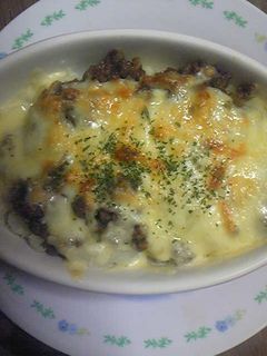 じゃがいもと肉味噌のチーズ焼き-レシピのメイン写真