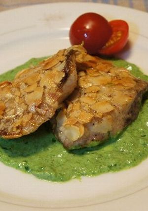 ＊ブリの香ばし焼き＊春菊クリームソース-レシピのメイン写真