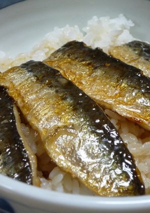 さんまの蒲焼き丼-レシピのメイン写真