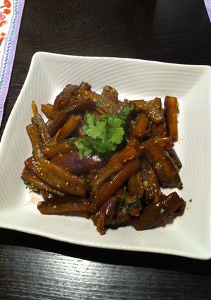 ご飯のお供　胡麻と香菜のピリ辛なす炒め-レシピのメイン写真