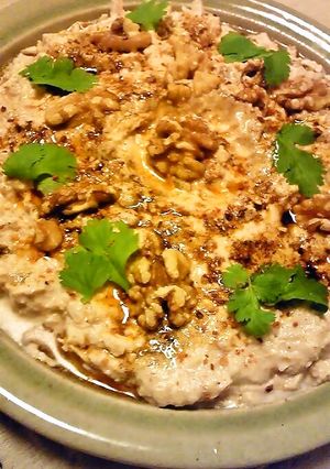 トルコ料理☆鶏と胡桃ソースの前菜-レシピのメイン写真