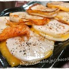 รูปของ 大根のベーコン＆チーズ挟み焼き