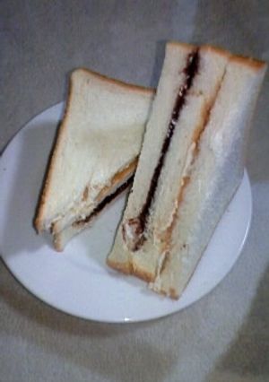②層のピーチョコサンド(^Θ^)-レシピのメイン写真