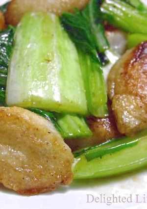 青梗菜と餅のバター醤油炒め-レシピのメイン写真