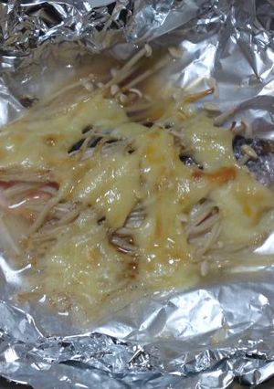 鮭とえのきのホイル包み焼き-レシピのメイン写真