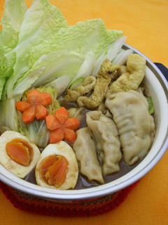 ゚・*みんな大好き❤カレー餃子鍋*・゚-レシピのメイン写真