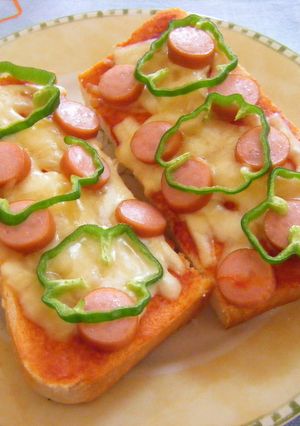 ピザトースト-レシピのメイン写真