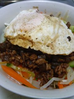 焼き肉のタレで!簡単ビビンバ風丼-レシピのメイン写真