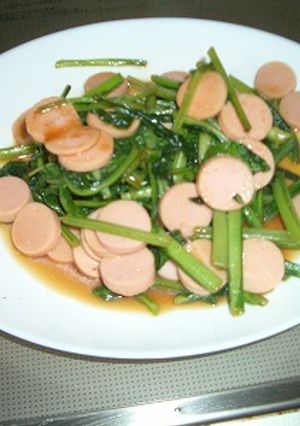 おさかなソーセージと小松菜のかき醤油炒め-レシピのメイン写真
