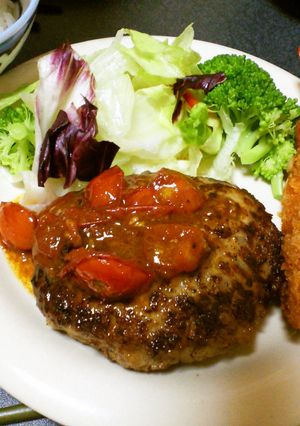 簡単ハンバーグ＆ニンニク香るソース★-レシピのメイン写真