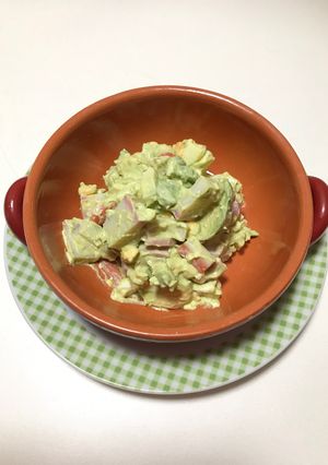 アボカドと蒲鉾のサラダ-レシピのメイン写真