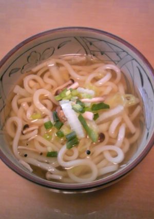 白菜としめじのなんちゃってフォー風うどん-レシピのメイン写真