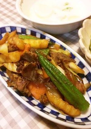 牛肉と冷凍フライドポテトのめんつゆ炒め-レシピのメイン写真