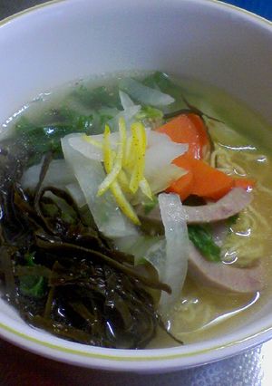 野菜たっぷり！ゆず塩ラーメンスープ-レシピのメイン写真