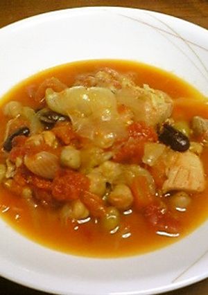 《鶏星人》鶏さんとお豆さんの赤い約束　-レシピのメイン写真