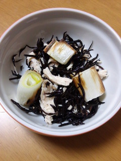 栄養◎ 焼きねぎ・ひじき・ササミのサラダ-レシピのメイン写真