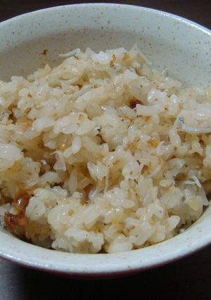 だしを取った後の鰹節で♪おかかごはん-レシピのメイン写真