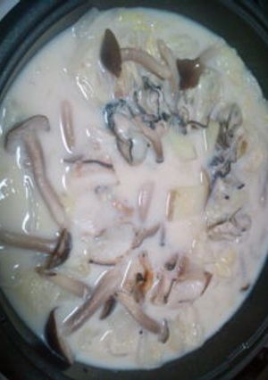 白菜と帆立・牡蠣の豆乳鍋-レシピのメイン写真