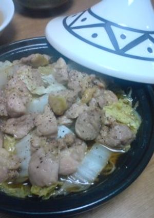 ﾌﾟﾘｯﾌﾟﾘｯ★鶏肉の蒸焼きタジン鍋-レシピのメイン写真