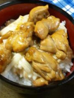鶏照りのサッパリ梅トロ丼-レシピのメイン写真