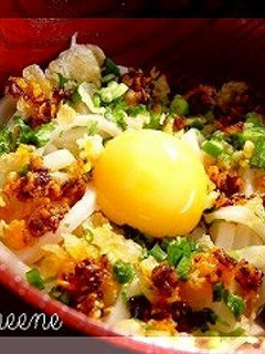 食べるラー油で玉子かけうどん-レシピのメイン写真