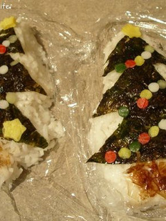クリスマスツリーのおにぎり お弁当にも-レシピのメイン写真