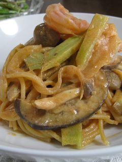 海老と野菜のトマトクリームパスタ-レシピのメイン写真