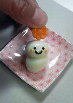 お弁当に☆うずらの卵一個で雪だるま-レシピのメイン写真
