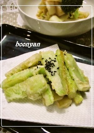 ブロッコリーの茎はやっぱ天ぷらでしょ～♬-レシピのメイン写真