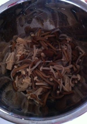 きのこと大根おろしの和え物。-レシピのメイン写真