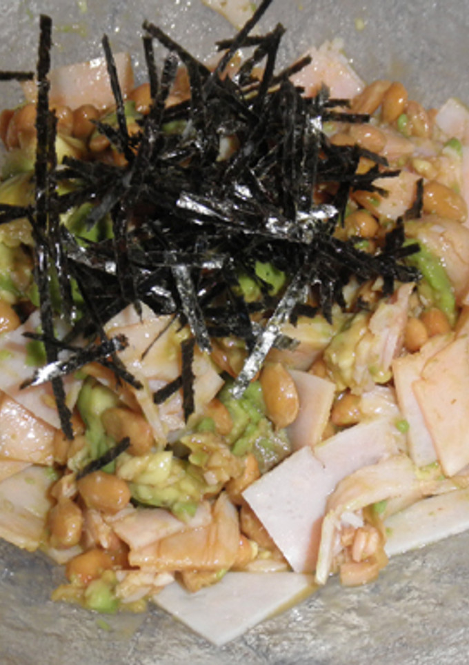 ハムとアボカドのマヨわさ醤油の納豆合え-レシピのメイン写真