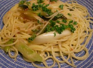 酒盗の挑戦☆シンプルで美味しいねぎパスタ-レシピのメイン写真