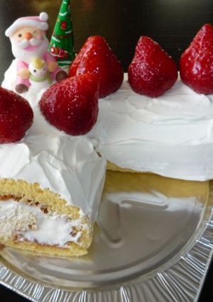 クリスマスホワイトイチゴケーキ-レシピのメイン写真
