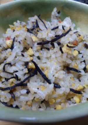 節約！豪華！ヒジキと炒り豆腐の混ぜご飯-レシピのメイン写真