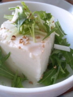 胡麻ごま☆水菜のせ☆冷奴☆-レシピのメイン写真