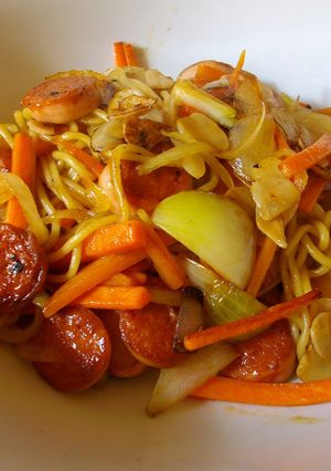 魚肉ソーセージで作るヘルシー醤油焼きそば-レシピのメイン写真