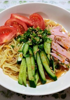 夏の夕飯・簡単昼食サッパリラーメンサラダ-レシピのメイン写真