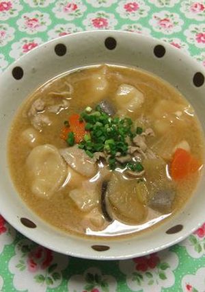 残った豚汁で❤豚汁すいとん-レシピのメイン写真