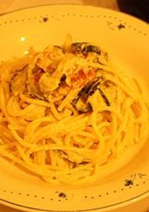 ズッキーニとスペックのクリームパスタ-レシピのメイン写真