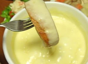 簡単☆おうちにあるものでチーズフォンデュ-レシピのメイン写真