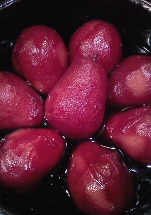 洋なし（Bartlett) の赤ワイン煮-レシピのメイン写真