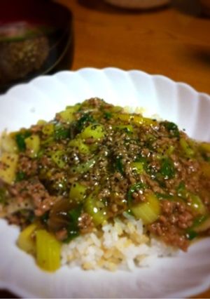 ひき肉とセロリの中華ふぅあんかけ丼-レシピのメイン写真