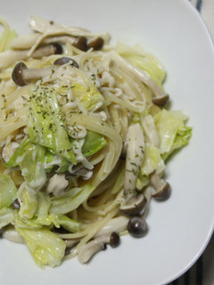 きのこのアンチョビクリームパスタ-レシピのメイン写真