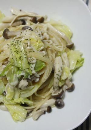 きのこのアンチョビクリームパスタ-レシピのメイン写真