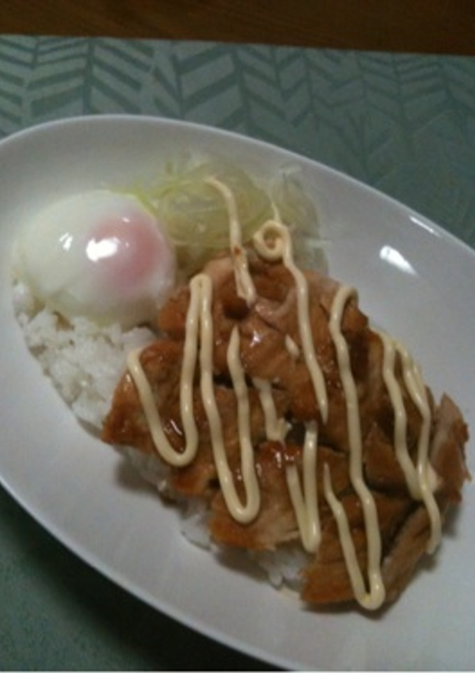 温玉照りマヨ丼★鶏照り焼きでカフェ風♪-レシピのメイン写真