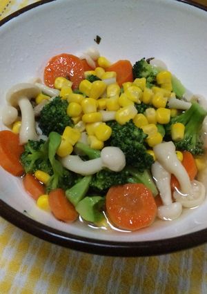 ブナピーと温野菜サラダ-レシピのメイン写真